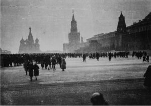История трамвая: линии московских трамваев иногда проходили в самых неожиданных местах