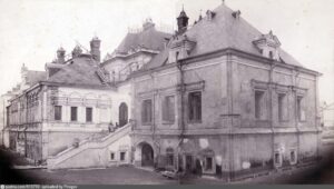 Самый сказочный дворец Москвы: палаты Волковых-Юсуповых