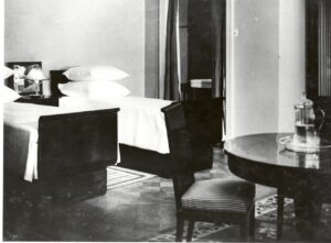 Гостиница "Москва" в 1930е годы